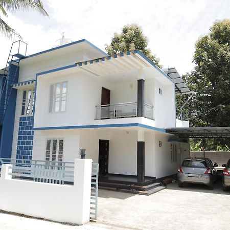 Le Sancta Homestay Maraiyur Екстер'єр фото
